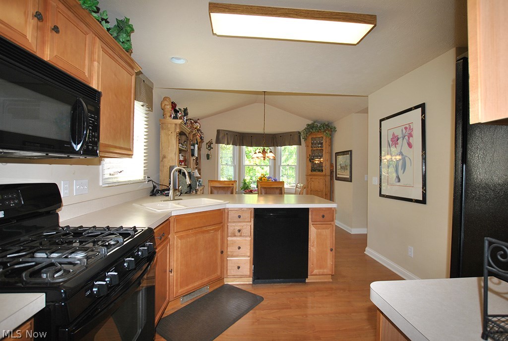 Villas At Macintosh Farms - Residential