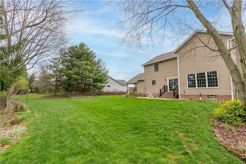 Photo of 4381 Golden Eagle Road NW, Massillon, OH 44646 (MLS # 5198323)