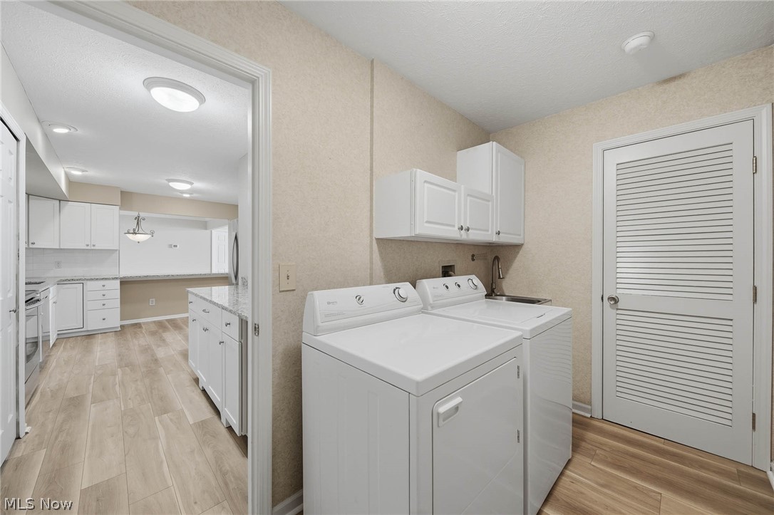 Shady Hollow Condo - Residential