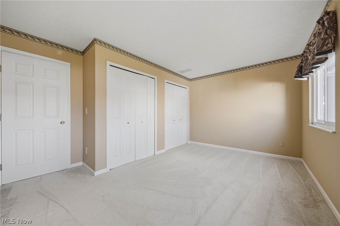 Shady Hollow Condo - Residential