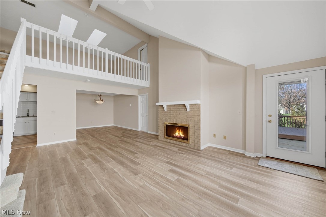 Shady Hollow Condo - Residential