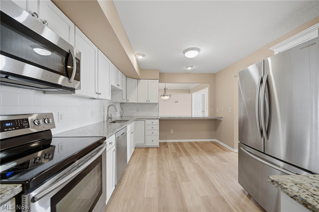 Shady Hollow Condo - Residential