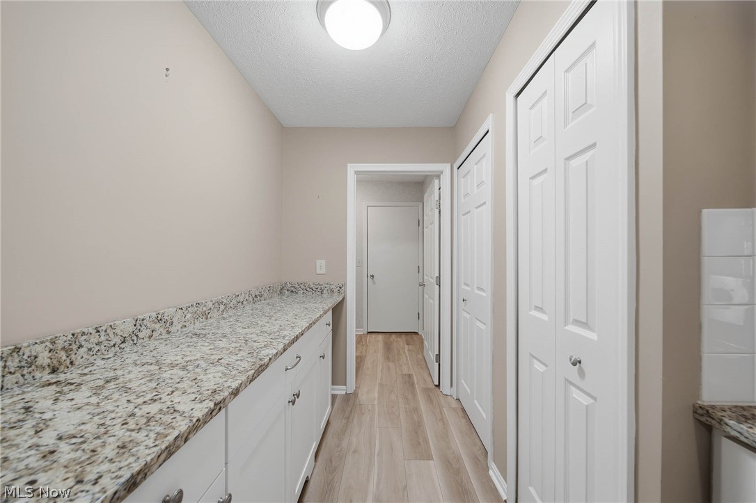 Shady Hollow Condo - Residential