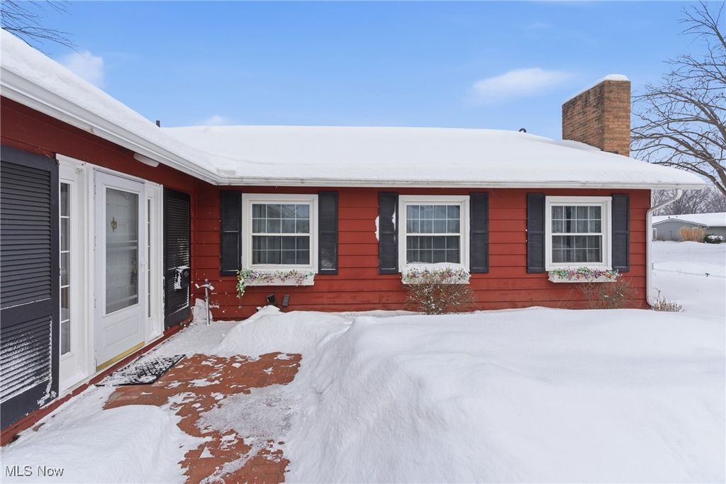 Photo of 561 Brigton Drive, Berea, OH 44017 (MLS # 5184206)