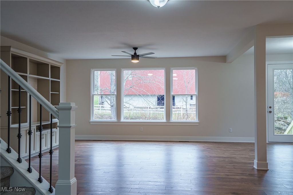 Photo of 2938 S Hametown Road, Barberton, OH 44203 (MLS # 5178239)