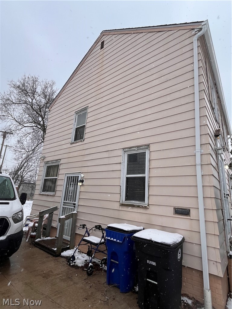 Shaker Lee - Residential