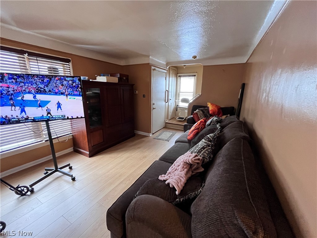 Shaker Lee - Residential