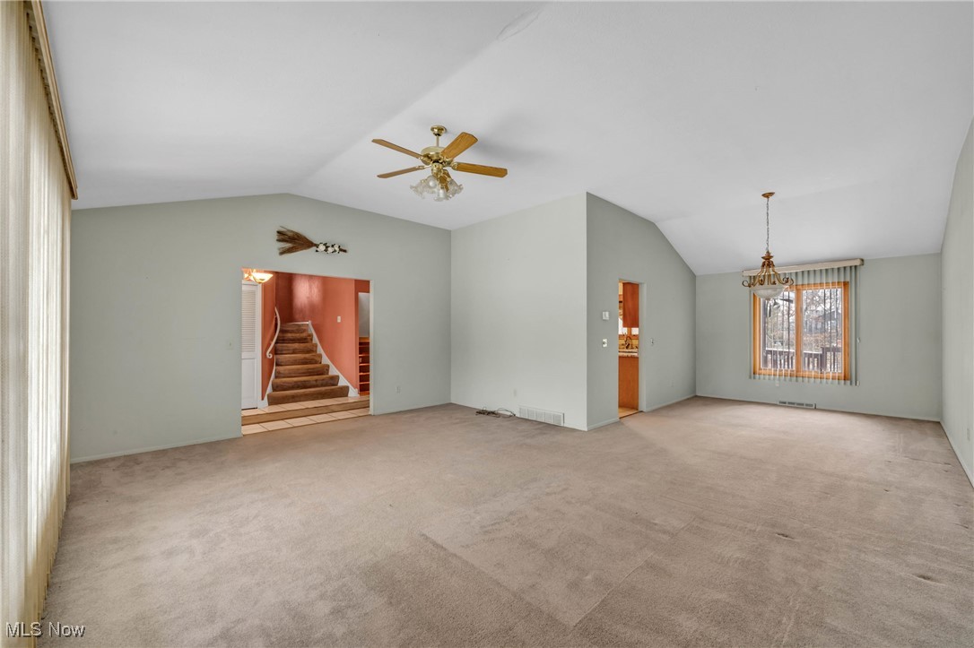 Hunting Mdws 12 - Residential