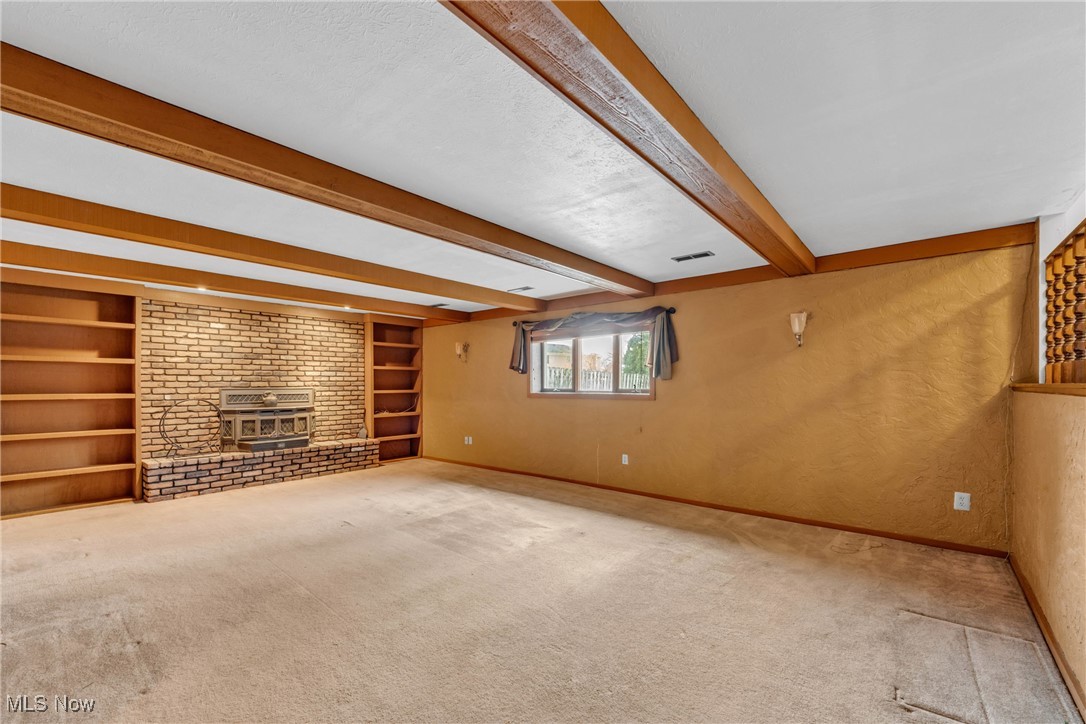 Hunting Mdws 12 - Residential