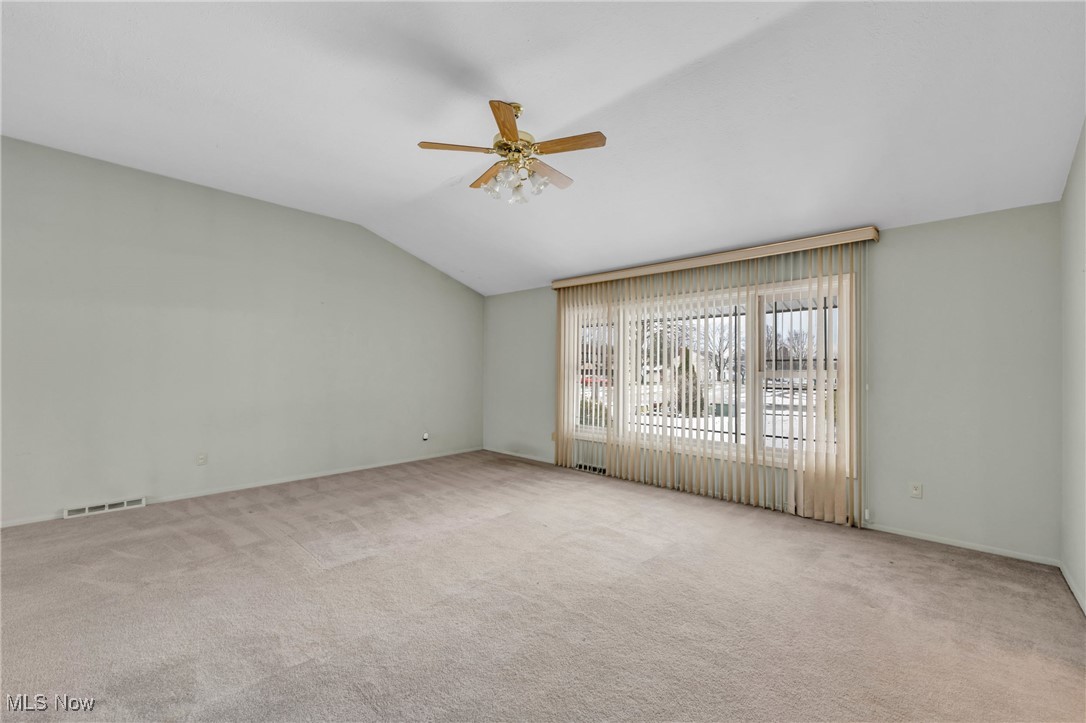 Hunting Mdws 12 - Residential