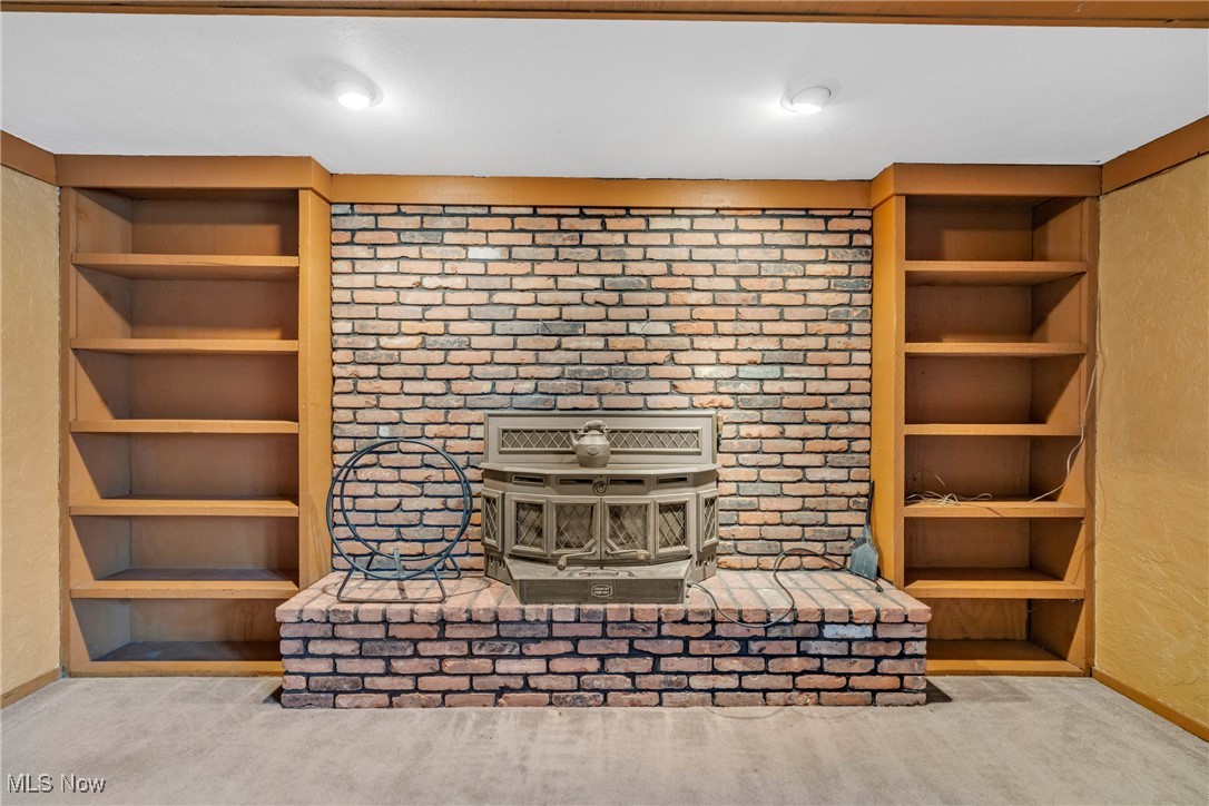 Hunting Mdws 12 - Residential