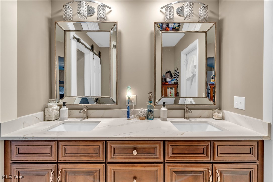 Hunting Mdws 12 - Residential