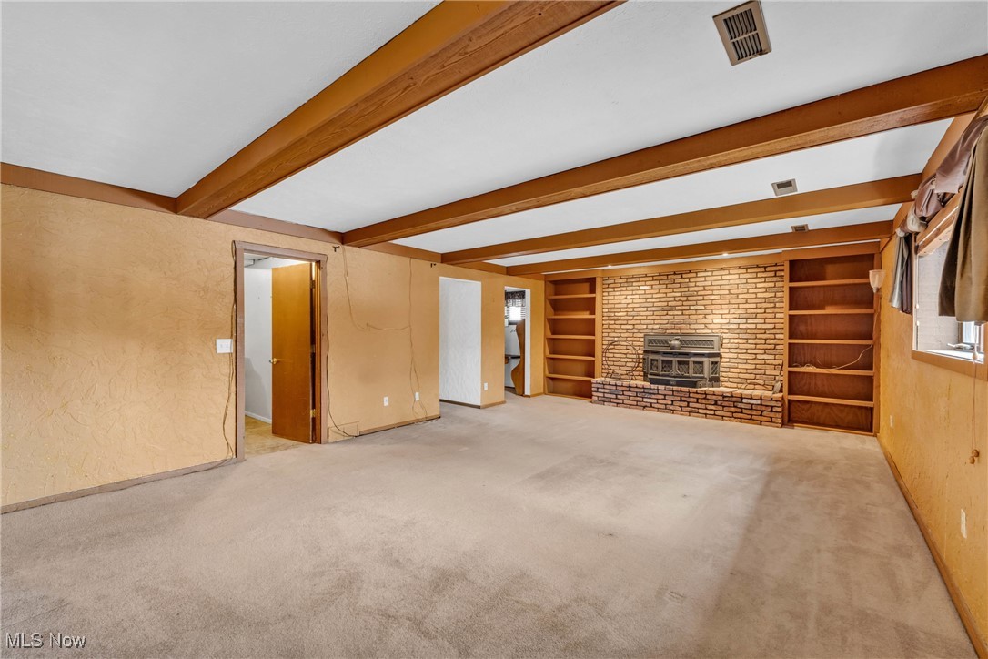 Hunting Mdws 12 - Residential