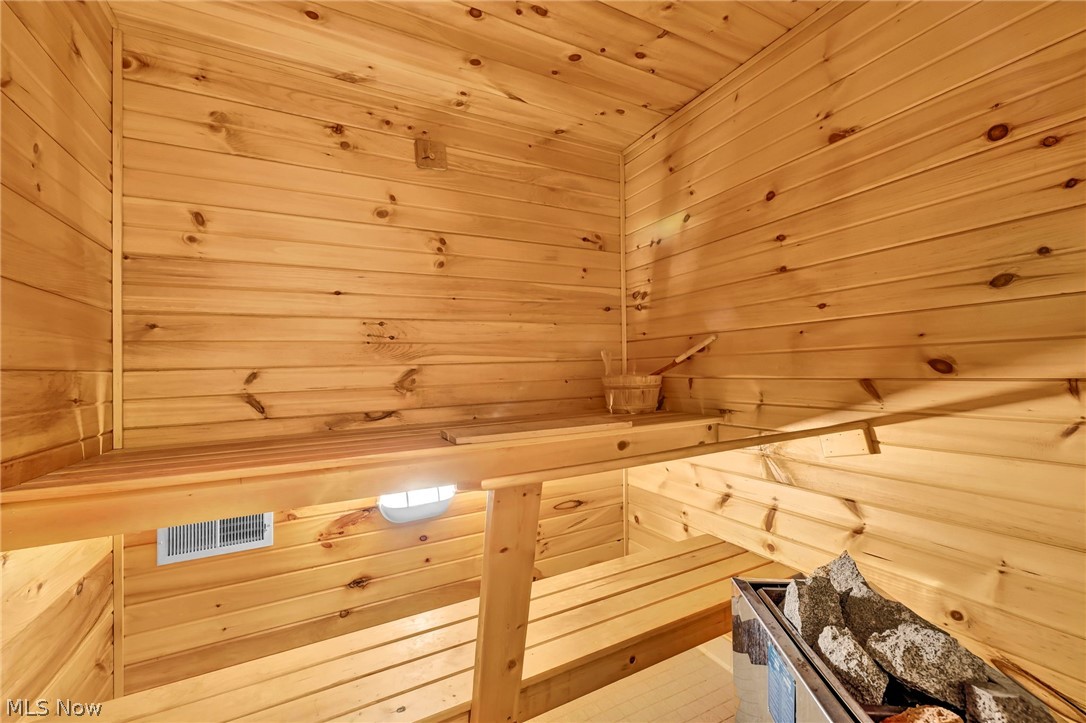 Regency Woods Sub - Residential