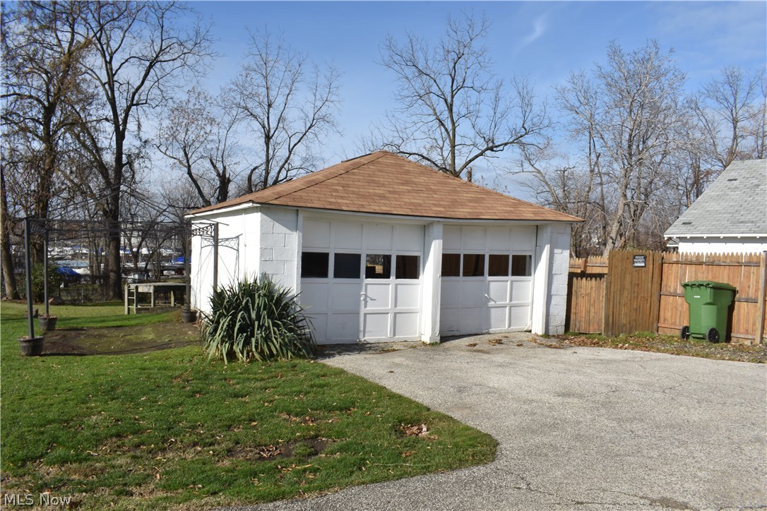 Town/Grandon - Residential Lease