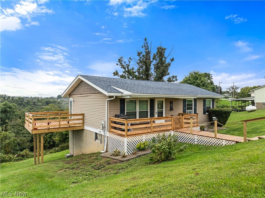 62120 Rolling Hills Lane