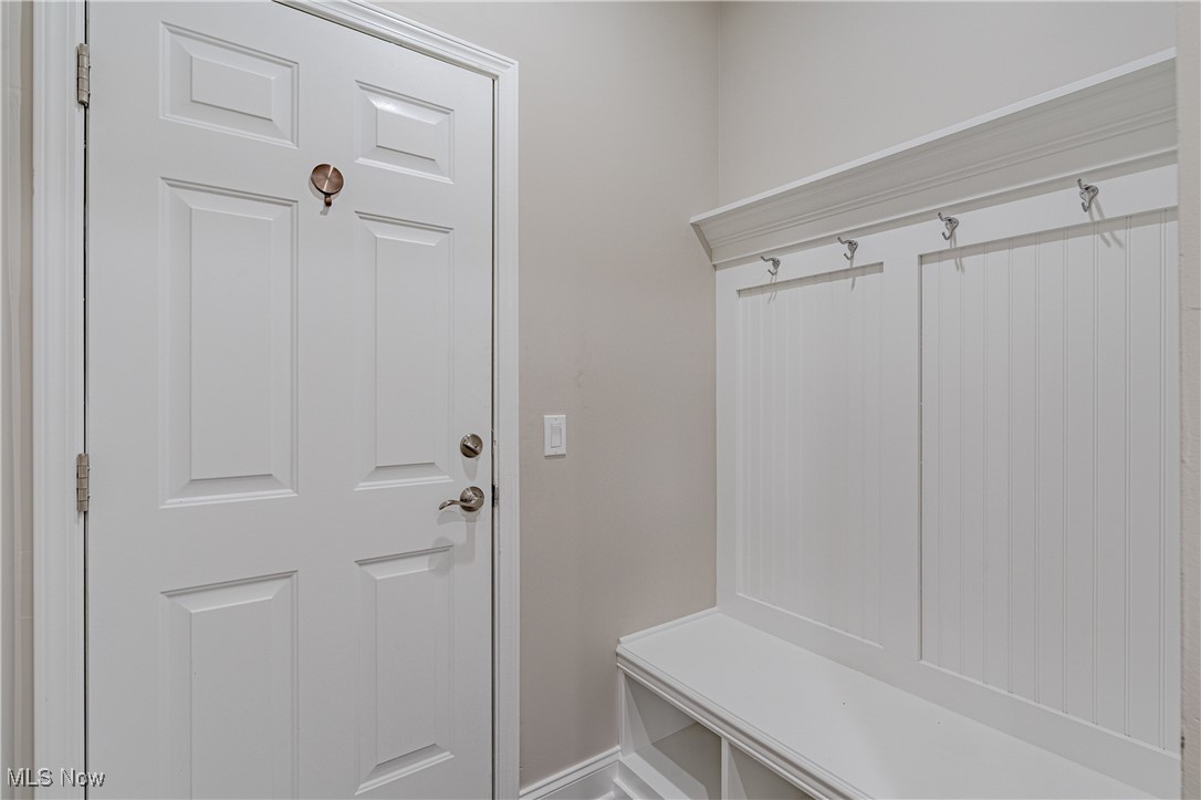 10194 Corbetts Lane, Twinsburg, Ohio image 20