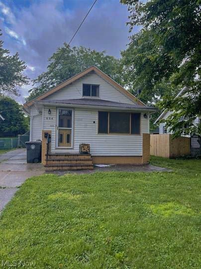Homes For Sale - 684 Evans Avenue<br/> Summit County, Akron, OH 44310