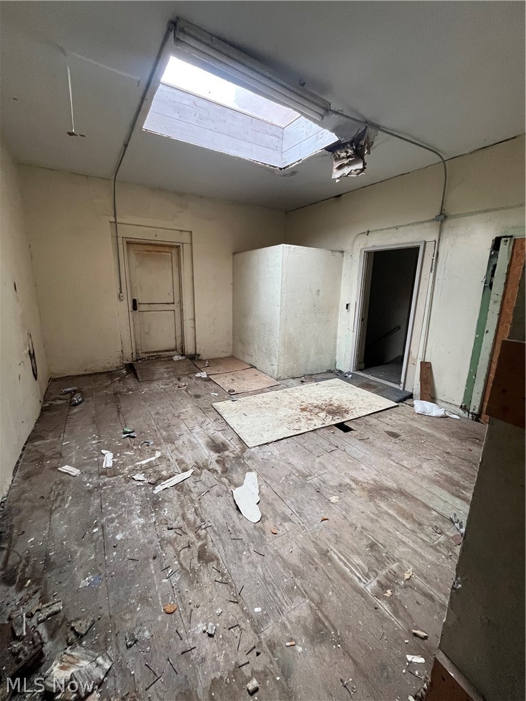 Ashtabula - Commercial Sale