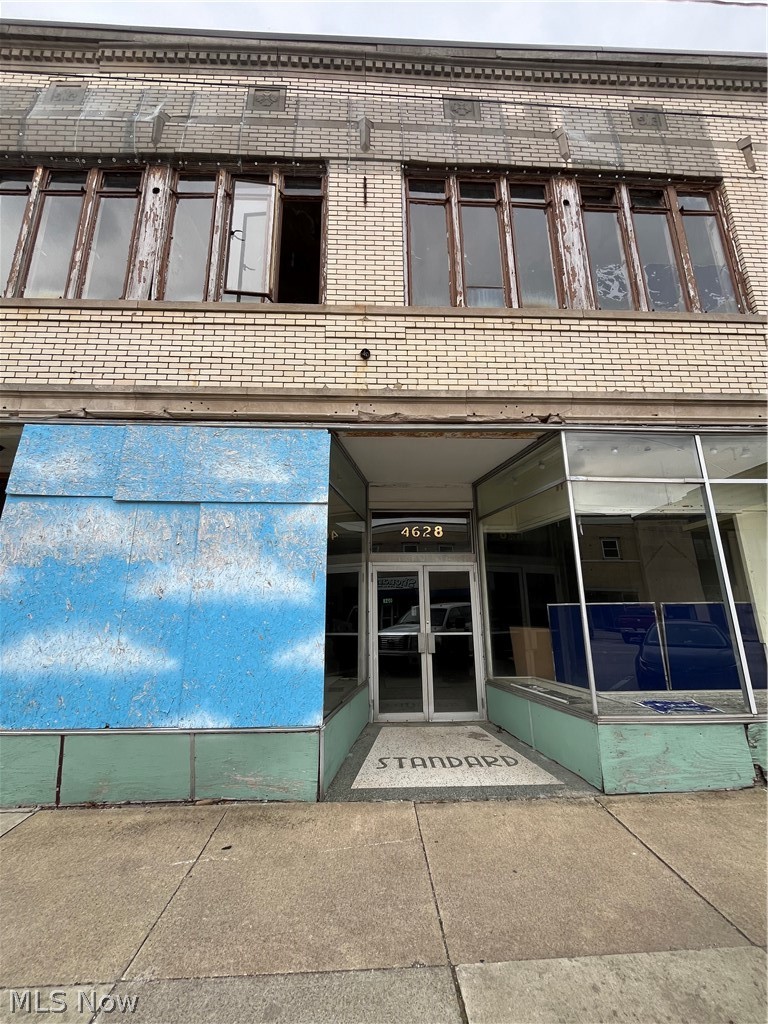 Ashtabula - Commercial Sale