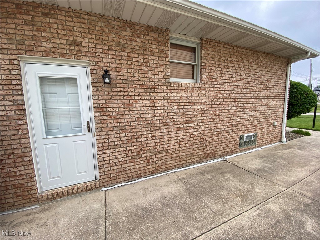 6234 W 54th Street, Parma, Ohio image 40