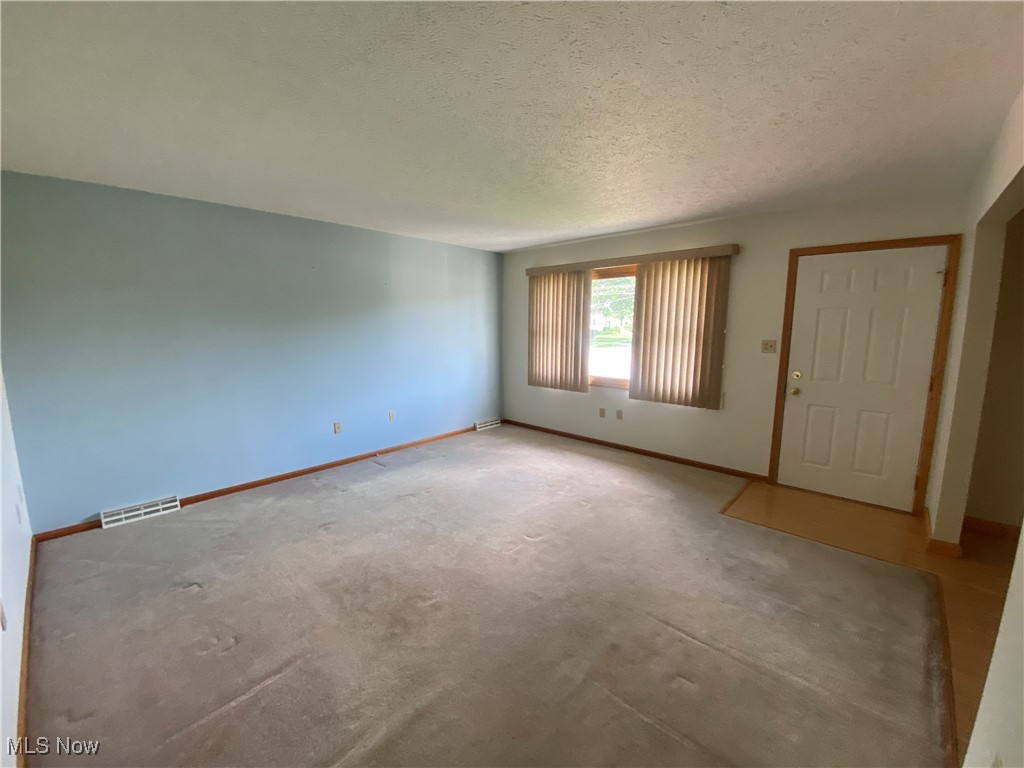 6234 W 54th Street, Parma, Ohio image 7
