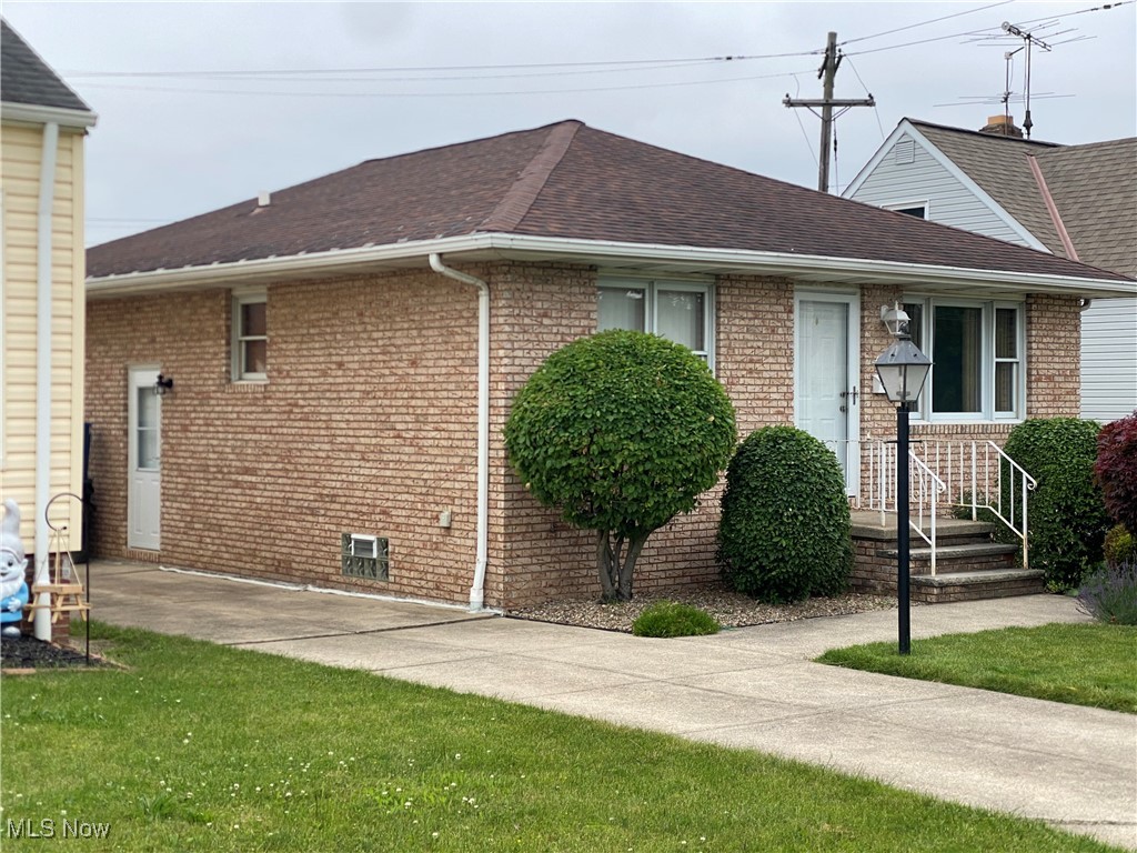 6234 W 54th Street, Parma, Ohio image 3