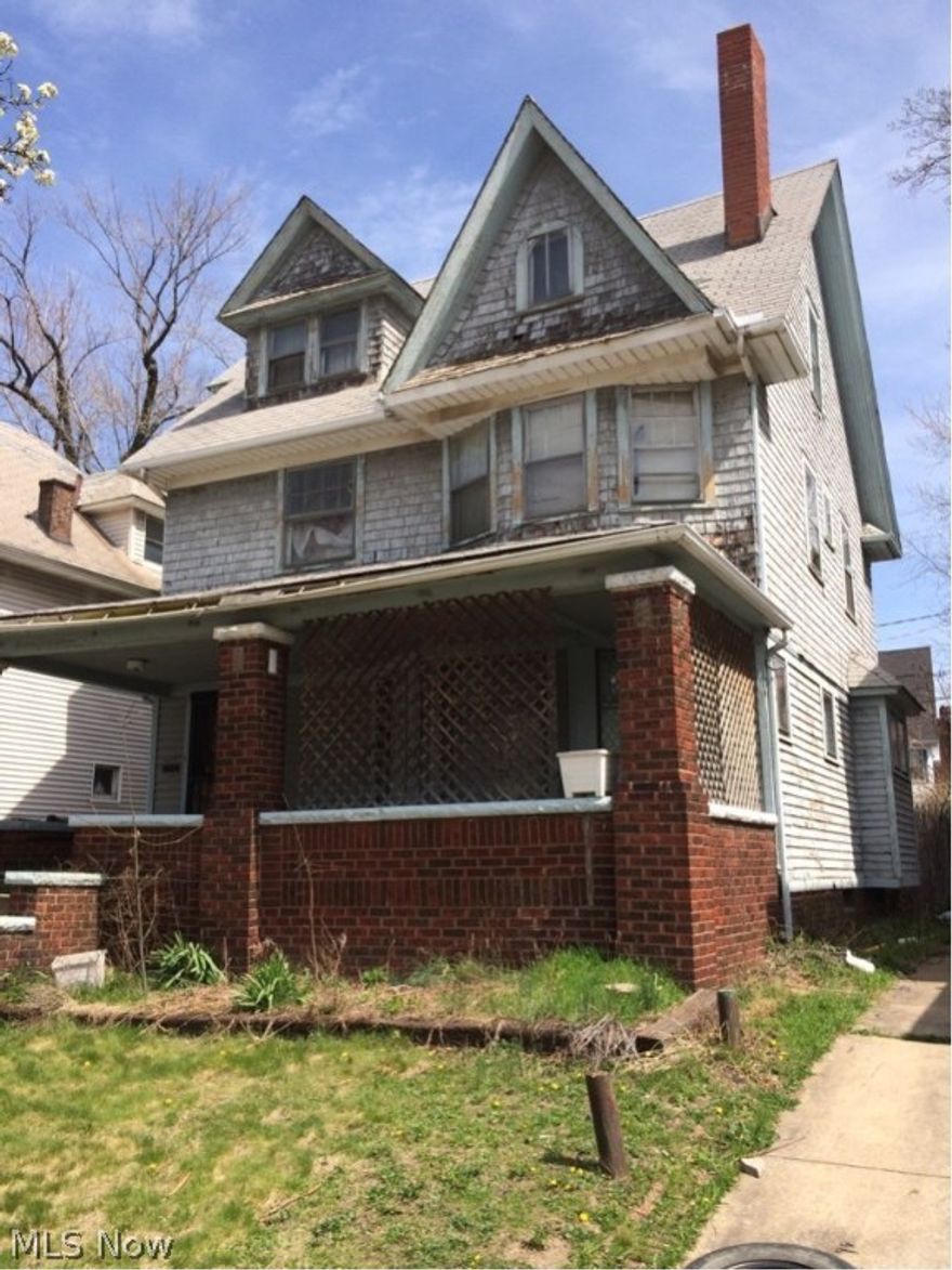 MUST SEE!  Great Invest Opportunity.  This colonial features 5 bedrooms; full bath. Kitchen offers ample cabinetry and counter space.  Living room offers decorative fire place.  Formal Dining Room. Full Basement for extra storage.  Bring your decorating ideas and make this your home!! Schedule your showing Today and submit your offer.