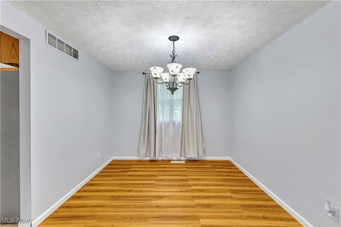 378 Stahl Avenue, Cortland, Ohio image 4