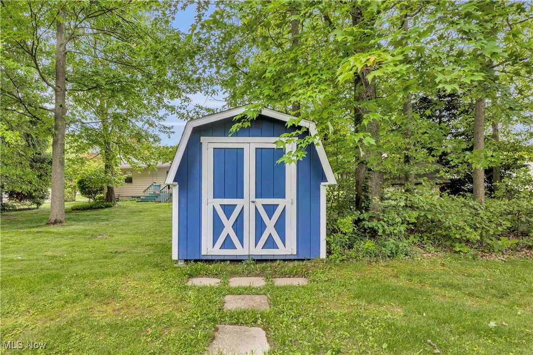 378 Stahl Avenue, Cortland, Ohio image 23