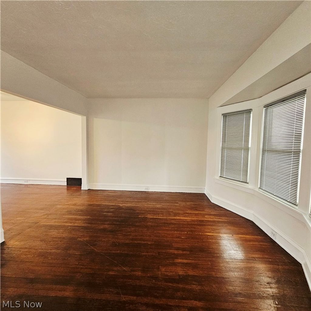 Photo of 3110 W 111th Street, Cleveland, OH 44111 (MLS # 5198179)