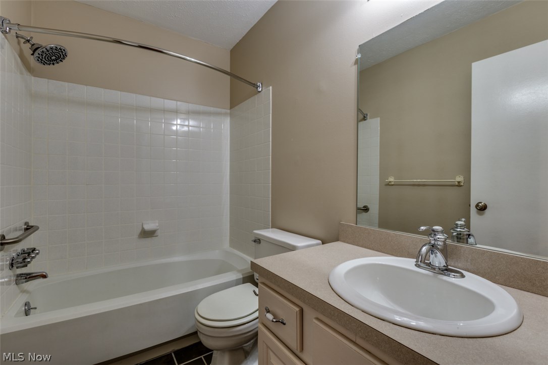 Mentor Foothill - Residential