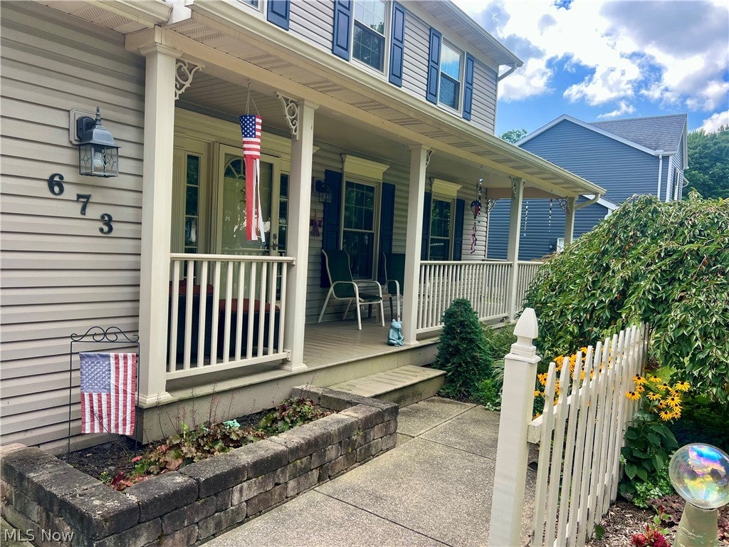 673 Hillcrest Drive