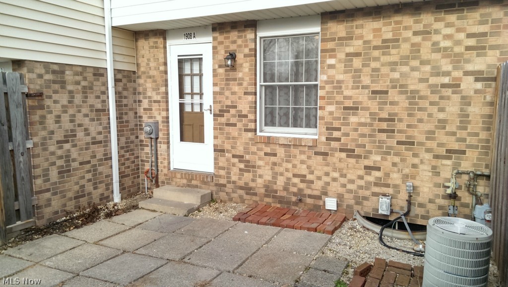 Huntington Park Condo - Residential Lease