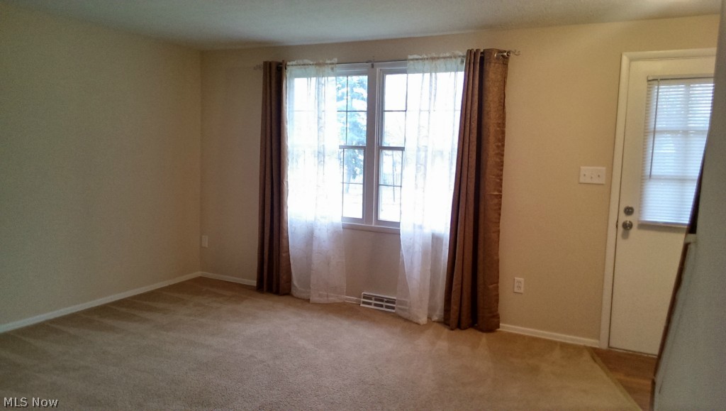 Huntington Park Condo - Residential Lease