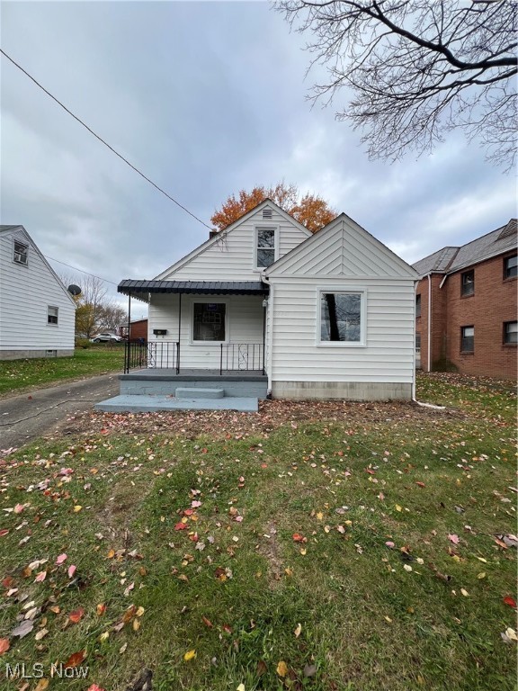 803 5th Street, Struthers, Ohio image 1