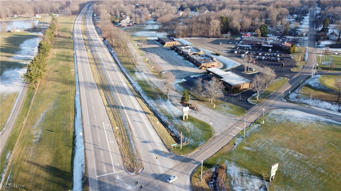 Brookfield, Ohio 44403, United States, ,Residential,Active,27136