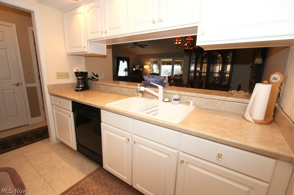 Lakefield Manor - Residential