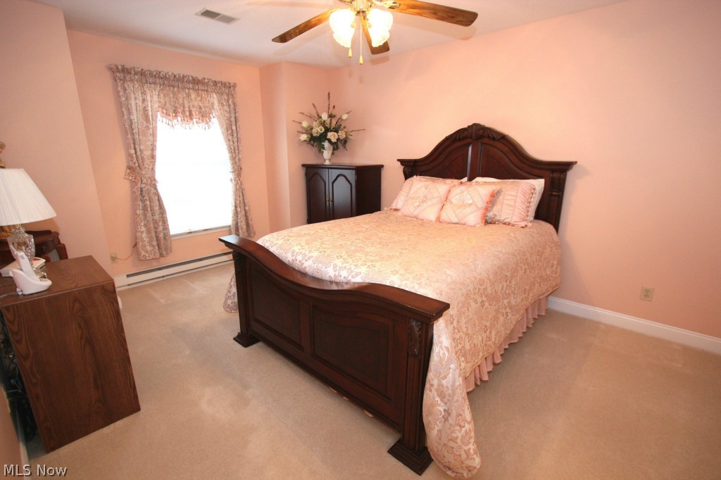 Lakefield Manor - Residential