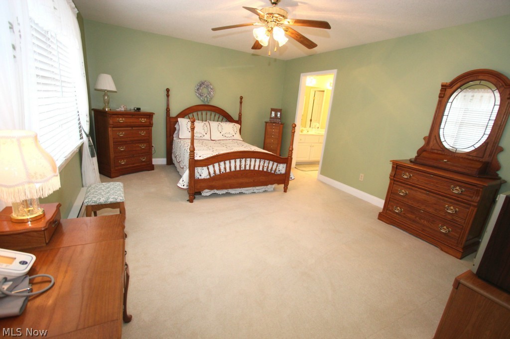 Lakefield Manor - Residential