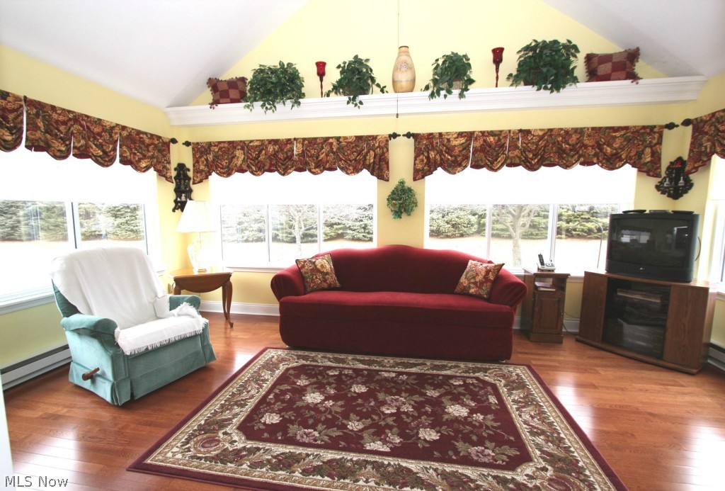 Lakefield Manor - Residential