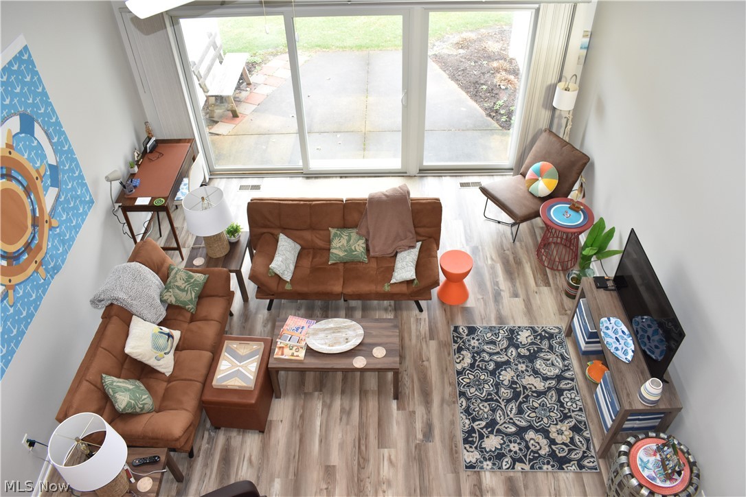 Beachwood Villa - Residential