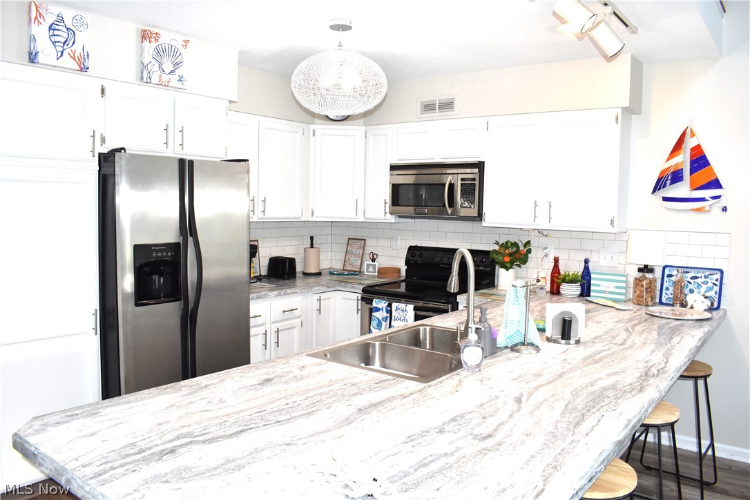 Beachwood Villa - Residential