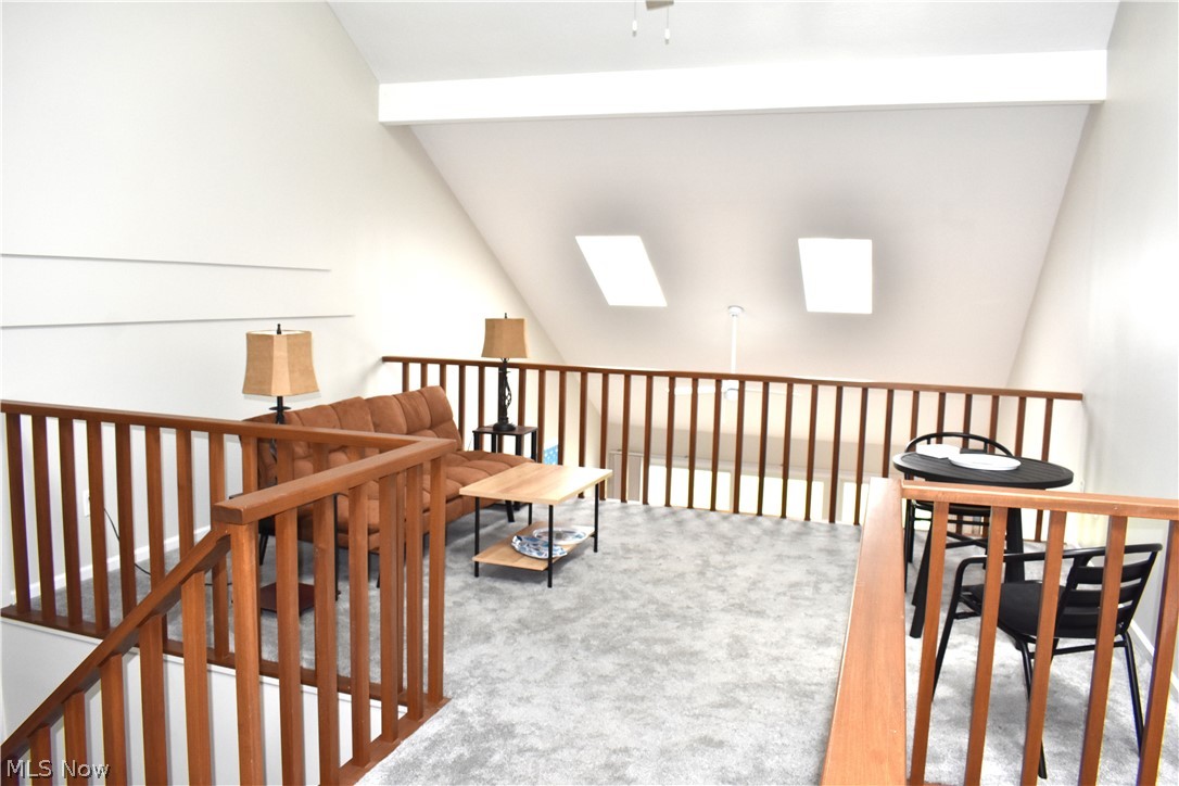 Beachwood Villa - Residential