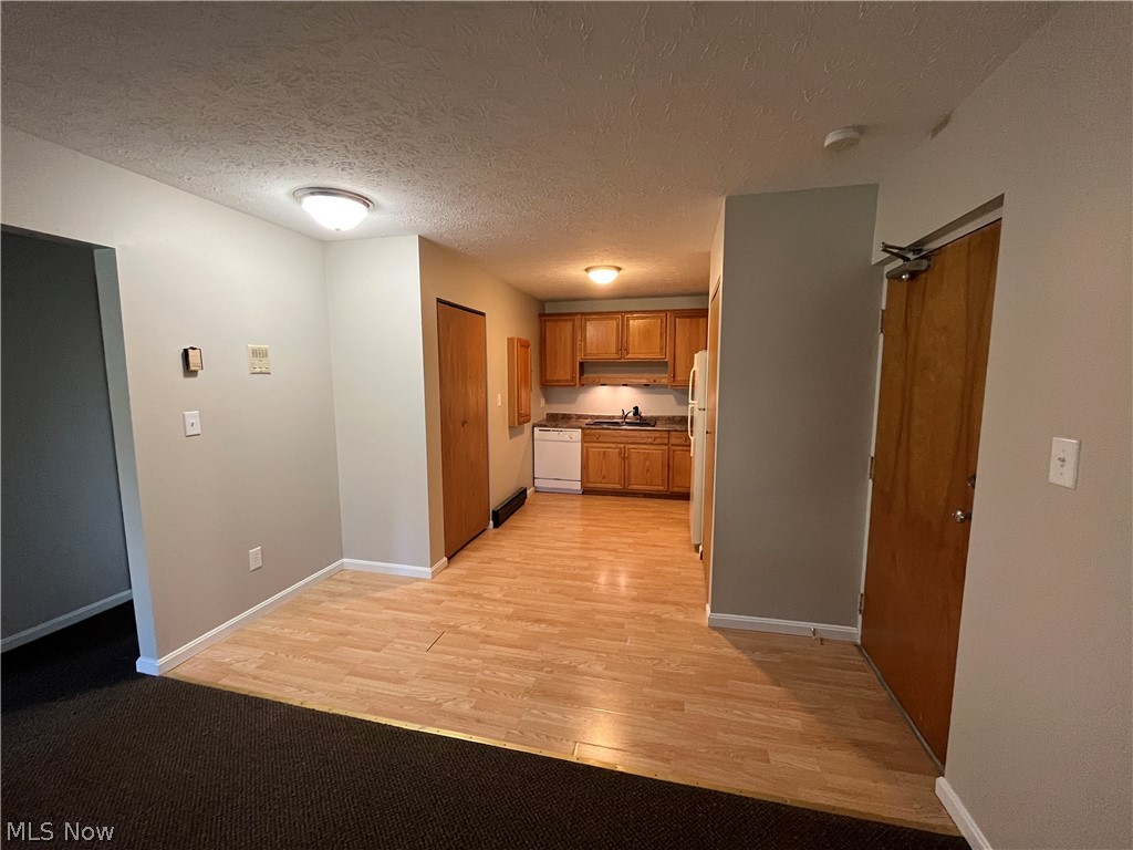 Housley - Residential Lease