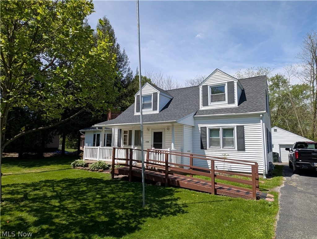 Photo of 1106 Warren Road, Newton Falls, OH 44444 (MLS # 5209260)