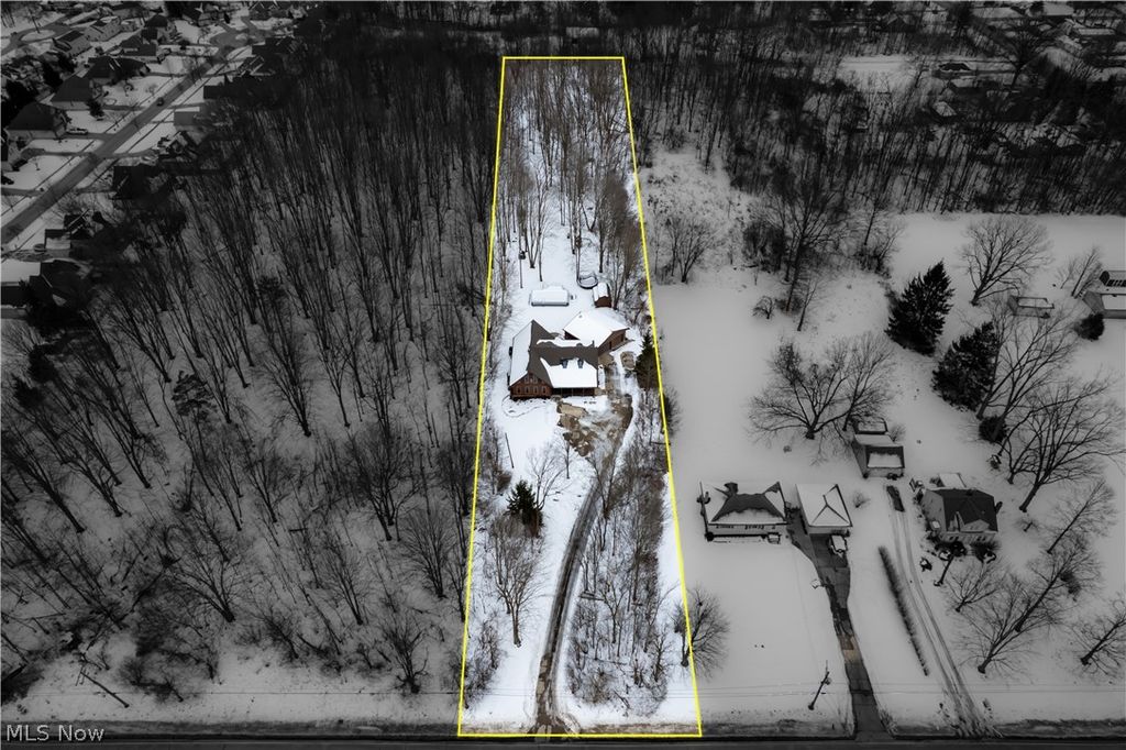 Photo of 9677 Lindbergh Boulevard, Olmsted Falls, OH 44138 (MLS # 5186791)