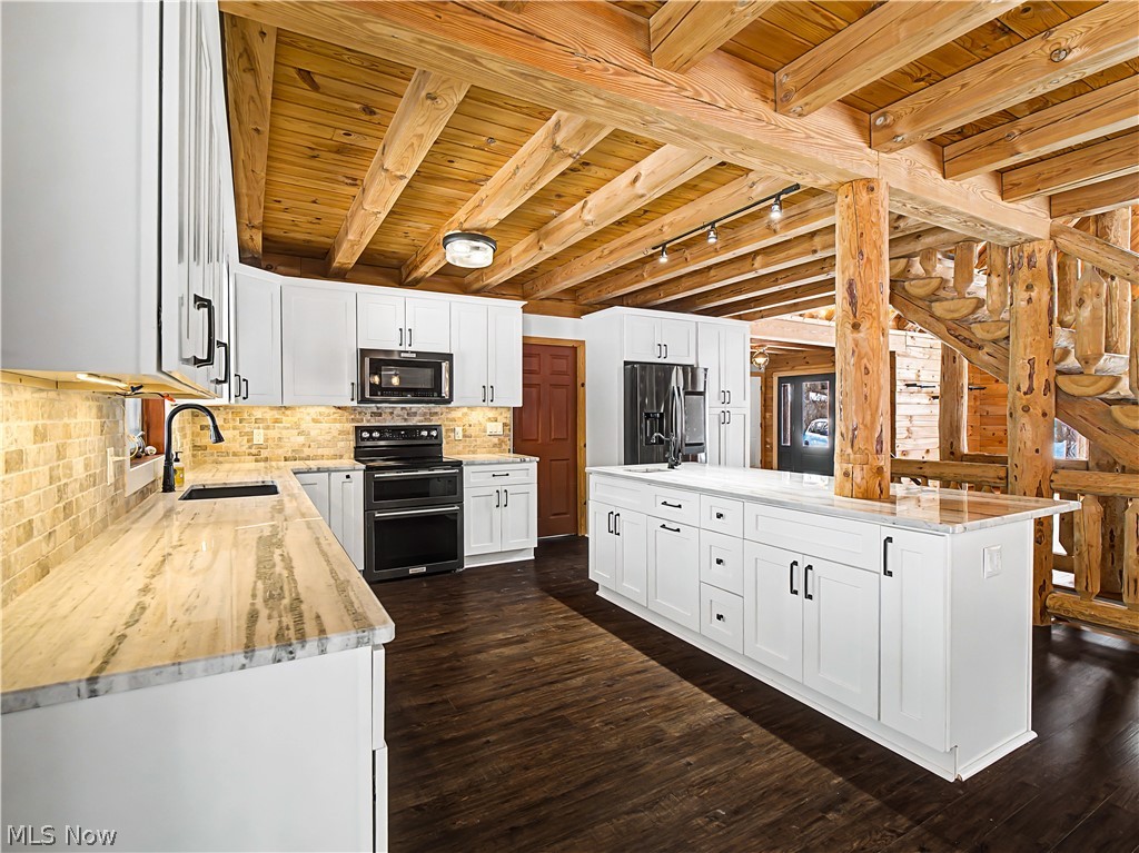 Village/Olmsted 03 - Residential