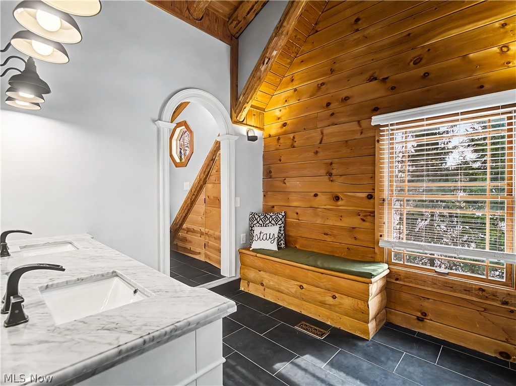 Village/Olmsted 03 - Residential