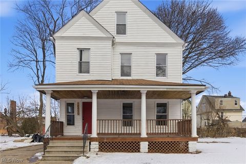 Photo of 10525 Elk Avenue, Cleveland, OH 44108 (MLS # 5187494)